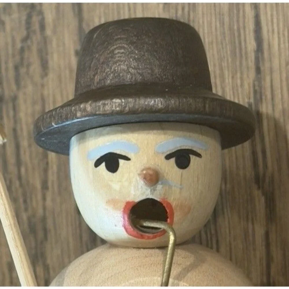 Vtg Erzgebirge RG German Wood Incense Smoker  Shepherd Rauchermann Seiffen 5”